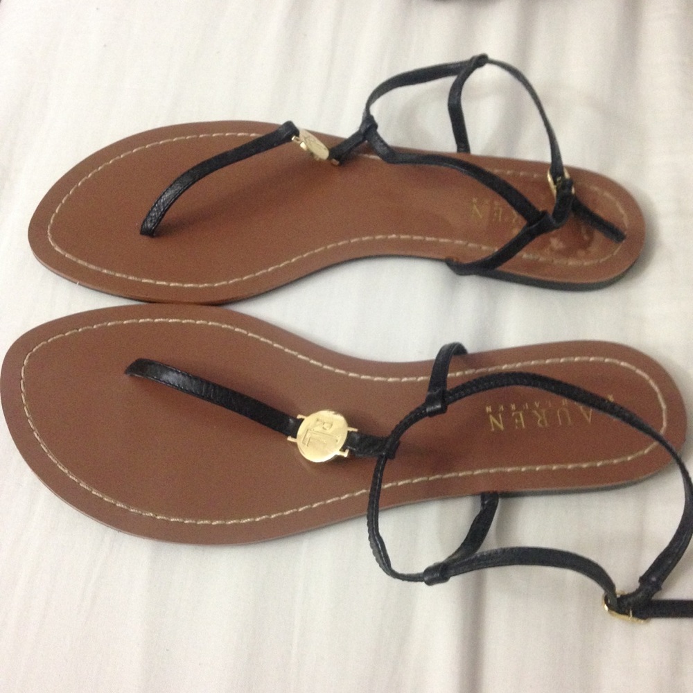 Ralph Laren strappy flat sandals size 8b